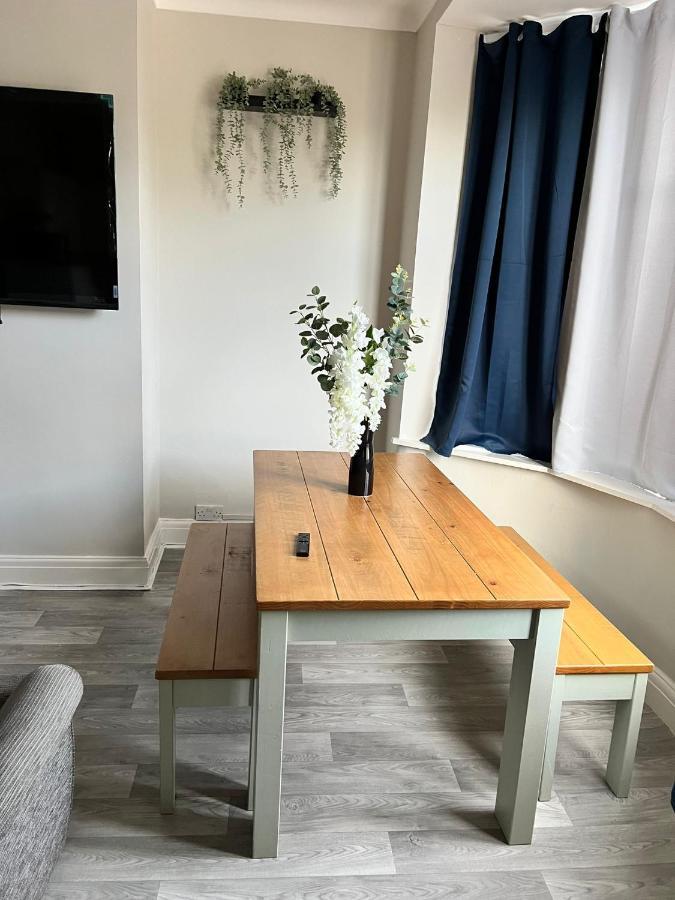 Kim Family Holiday Get-Away 4 Bedrooms 2 Baths Blackpool Ngoại thất bức ảnh